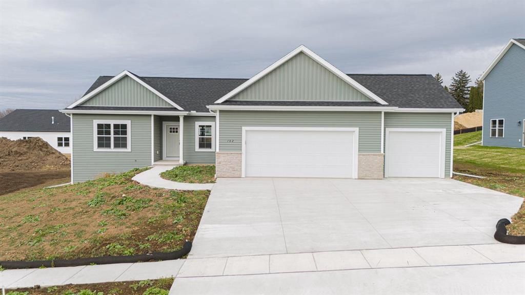 209 Stonehill Court, Ripon, WI 54971