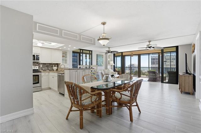 26131 Hickory BLVD 4D, Bonita Springs, FL 34134