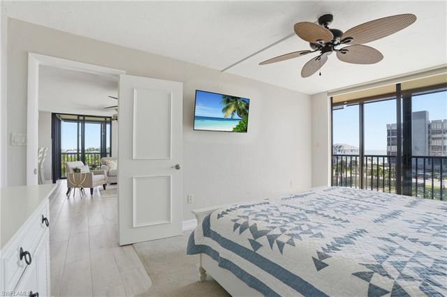 26131 Hickory BLVD 4D, Bonita Springs, FL 34134