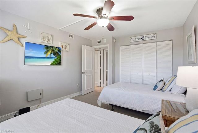 26131 Hickory BLVD 4D, Bonita Springs, FL 34134