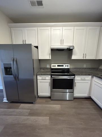 1319 W Main St Apt 108, Franklin, TN 37064