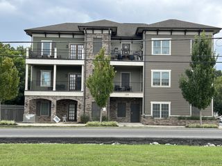 1319 W Main St Apt 108, Franklin, TN 37064