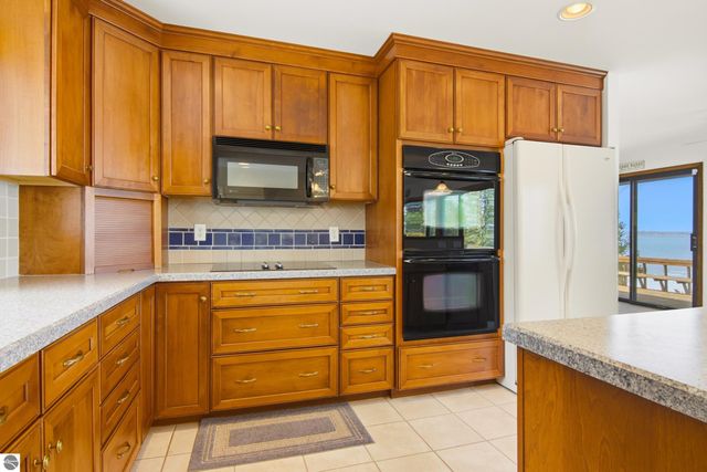 6250 Winters Trail, Kewadin, MI 49648