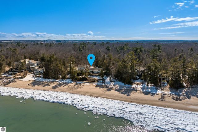 6250 Winters Trail, Kewadin, MI 49648