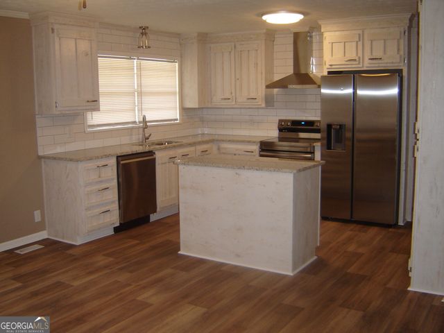 2809 16th Avenue, Valley, AL 36854