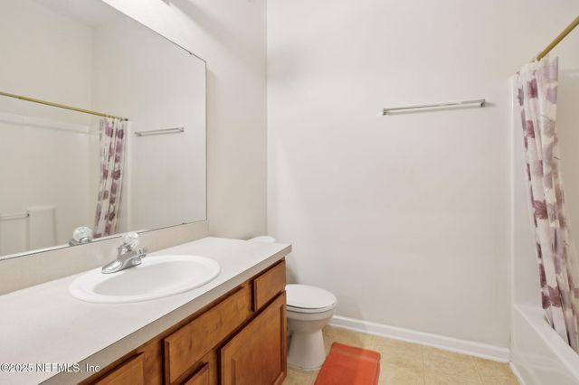 5050 PLAYPEN Drive 4-7, Jacksonville, FL 32210