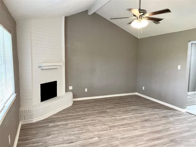 1604 Broken Arrow Street, Baytown, TX 77521