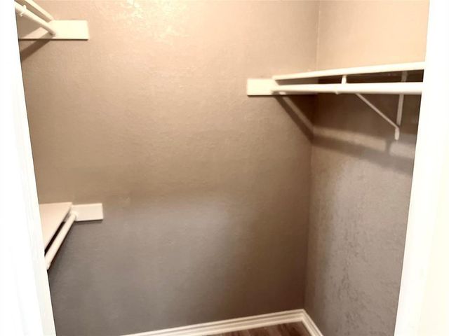 1604 Broken Arrow Street, Baytown, TX 77521