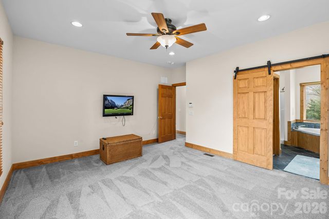 1750 Knollwood Circle, Morganton, NC 28655