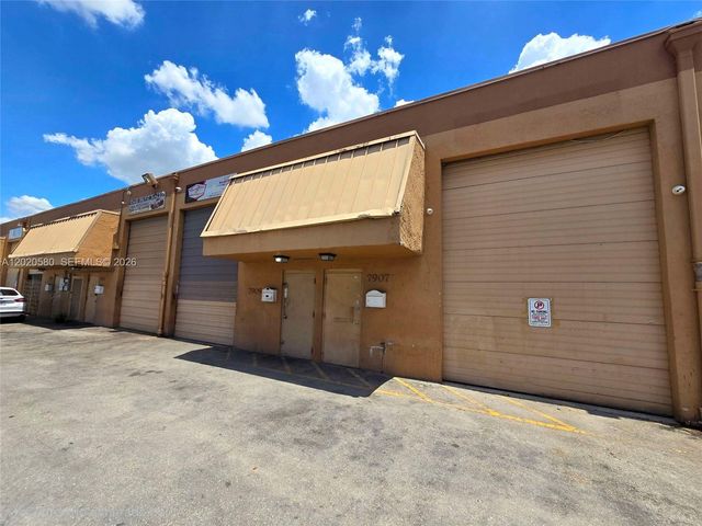 7909 NW 64th Street 7909, Medley, FL 33166