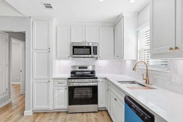 6417 Kennedy Court, Watauga, TX 76148