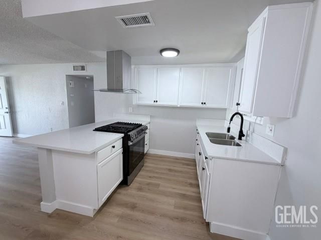1105 S Oleander Avenue, Bakersfield, CA 93304