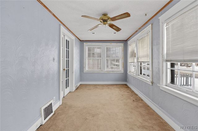 544 30th Street, Niagara Falls, NY 14301