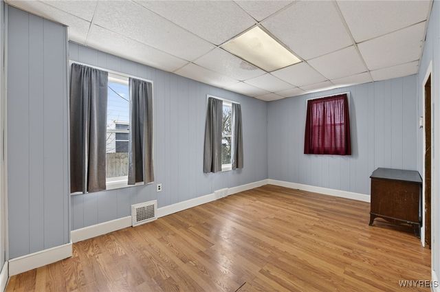 544 30th Street, Niagara Falls, NY 14301