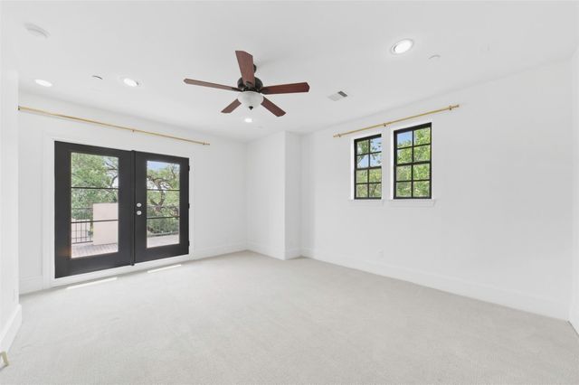 2702 Cortlandt Street, Houston, TX 77008
