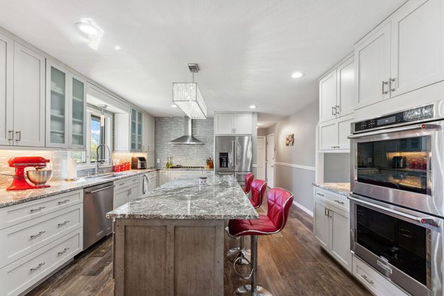 8700 Kilbirnie Terrace, Brooklyn Park, MN 55443