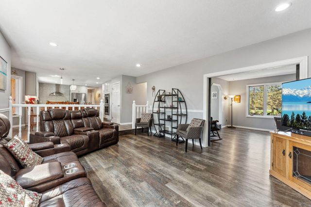 8700 Kilbirnie Terrace, Brooklyn Park, MN 55443