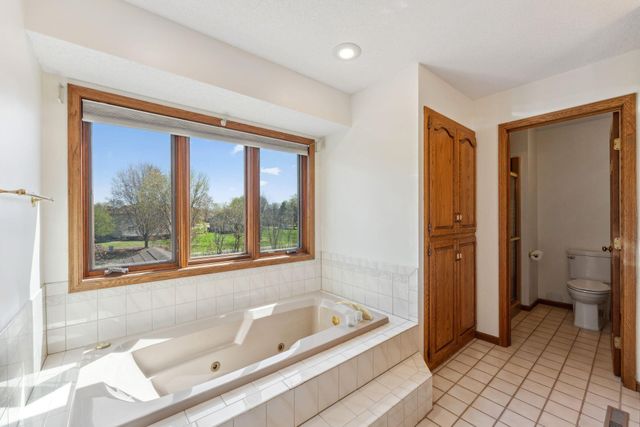 8700 Kilbirnie Terrace, Brooklyn Park, MN 55443