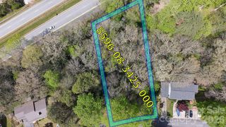 L13 Hawthorne Drive, Brevard, NC 28712