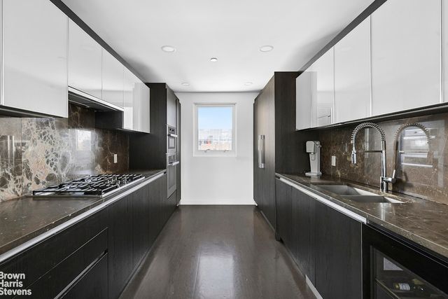 371 W 123RD Street PHA, New York City, NY 10027