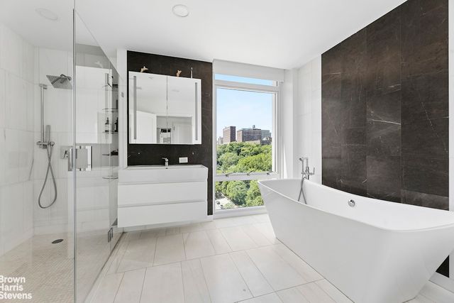 371 W 123RD Street PHA, New York City, NY 10027