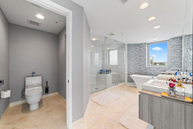 17111 Biscayne Boulevard 503, Aventura, FL 33160