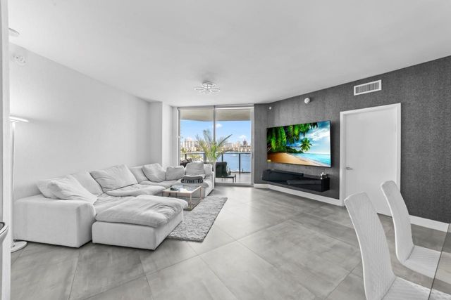 17111 Biscayne Boulevard 503, Aventura, FL 33160