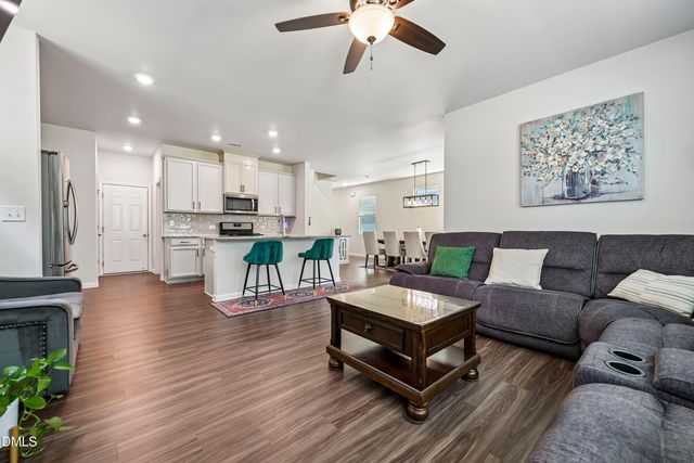 2234 Gregor Overlook Lane, Apex, NC 27502