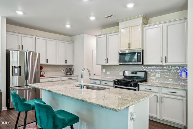 2234 Gregor Overlook Lane, Apex, NC 27502