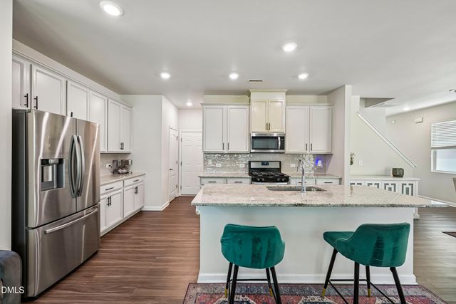 2234 Gregor Overlook Lane, Apex, NC 27502