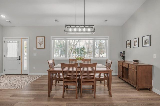 28200 144th Street NW, Zimmerman, MN 55398