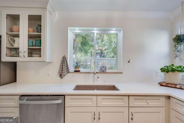 2802 Royal Bluff, Decatur, GA 30030