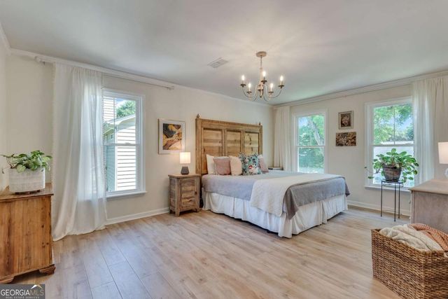 2802 Royal Bluff, Decatur, GA 30030