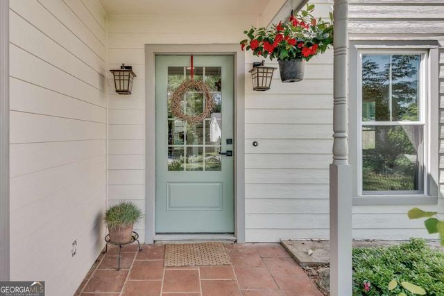 2802 Royal Bluff, Decatur, GA 30030