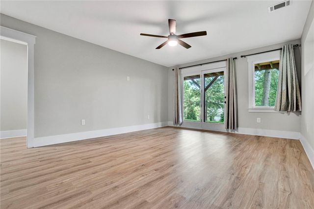 715 Twilight Court, Seneca, SC 29672