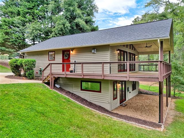 715 Twilight Court, Seneca, SC 29672