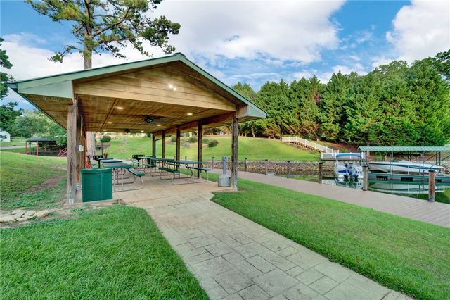 715 Twilight Court, Seneca, SC 29672
