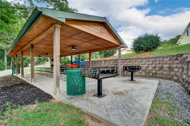 715 Twilight Court, Seneca, SC 29672