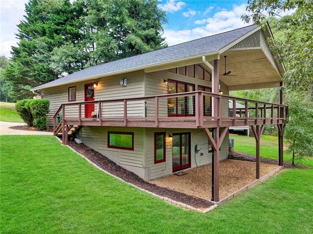 715 Twilight Court, Seneca, SC 29672