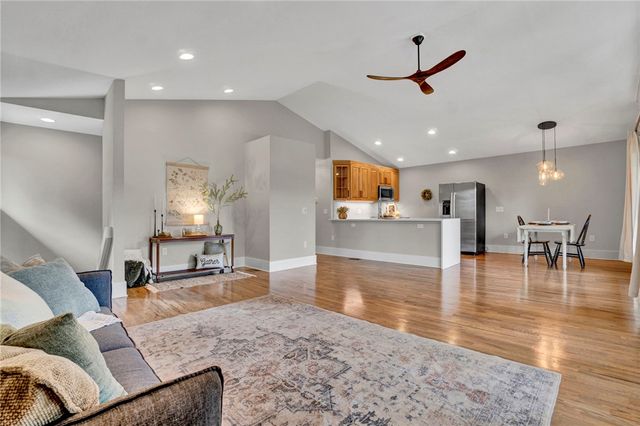 715 Twilight Court, Seneca, SC 29672