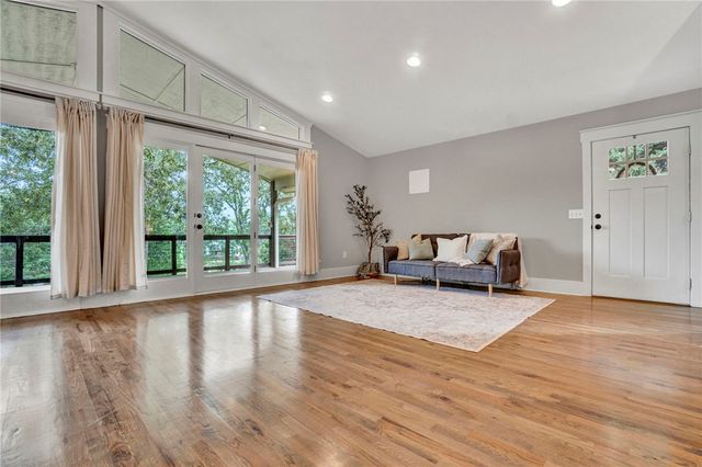 715 Twilight Court, Seneca, SC 29672