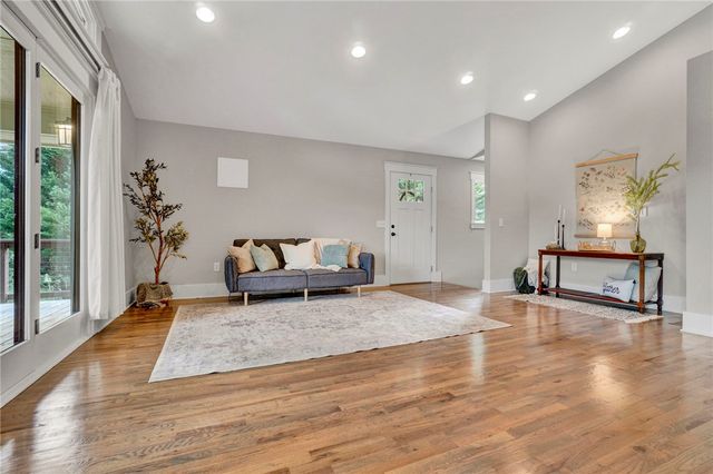 715 Twilight Court, Seneca, SC 29672