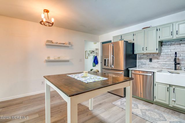 1276 Beauchamps Place, Toms River, NJ 08753