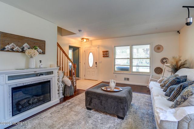 1276 Beauchamps Place, Toms River, NJ 08753