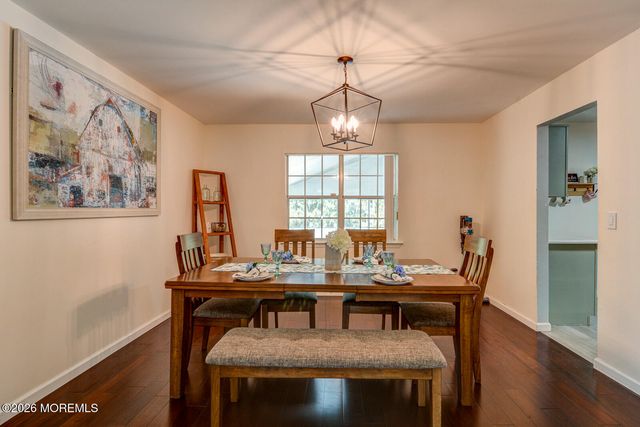 1276 Beauchamps Place, Toms River, NJ 08753