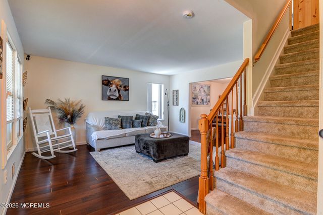 1276 Beauchamps Place, Toms River, NJ 08753