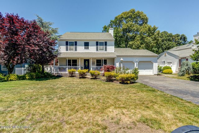 1276 Beauchamps Place, Toms River, NJ 08753