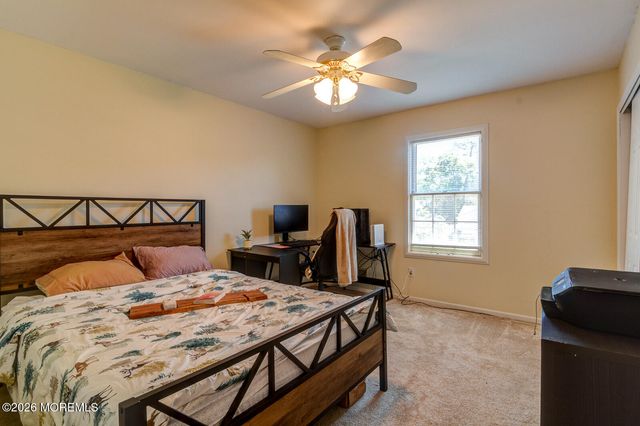 1276 Beauchamps Place, Toms River, NJ 08753