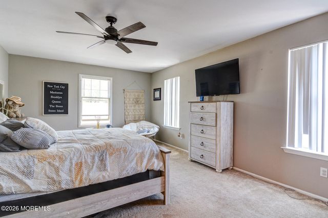 1276 Beauchamps Place, Toms River, NJ 08753