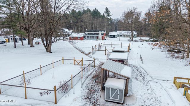 13 Jackson Road, Moreau, NY 12803